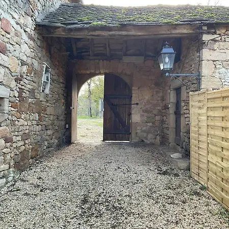 בית נופש Ferme Du Xviie Siecle Restauree 120 M2 *