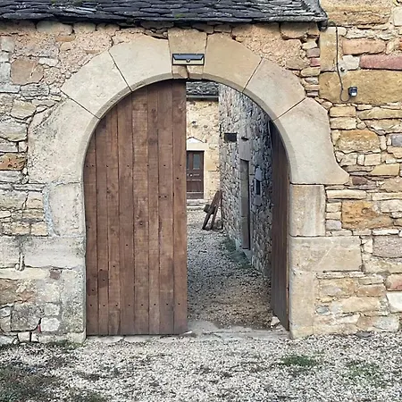 Ferme Du Xviie Siecle Restauree 120 M2 Goutrens